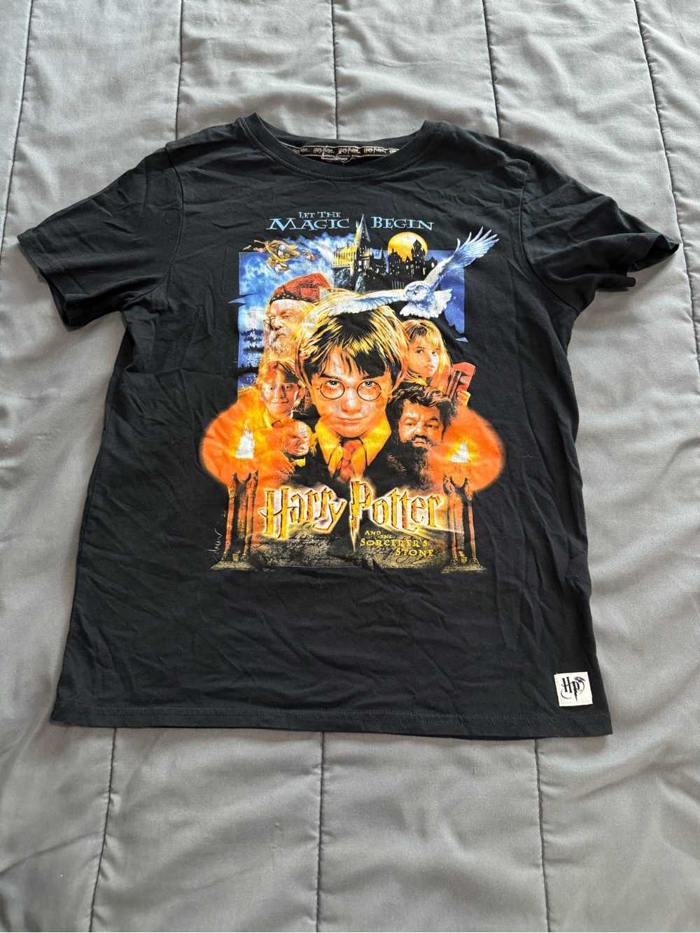 Harry Potter Sorcerer's Stone Movie Poster Graphic Tee Small